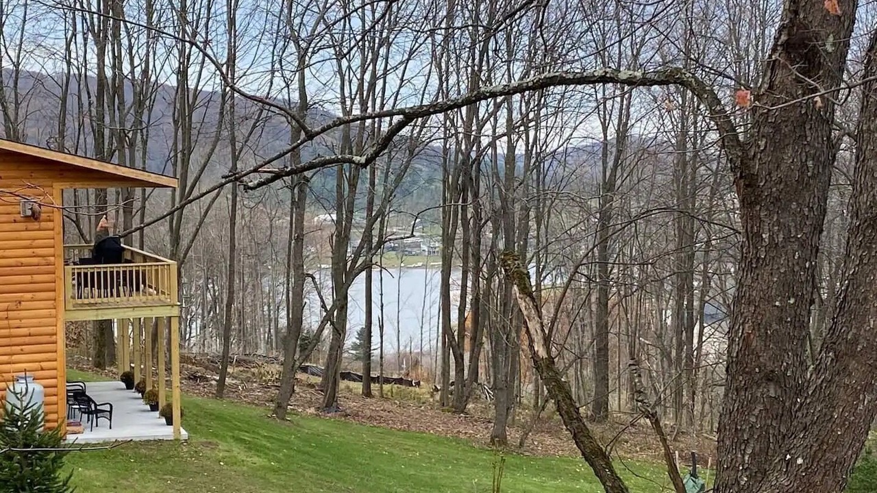 Photo of Outdoor in McHenry