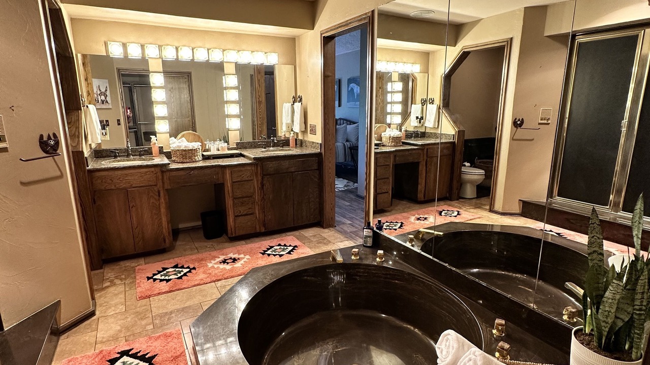 Photo of Bathroom in Guthrie