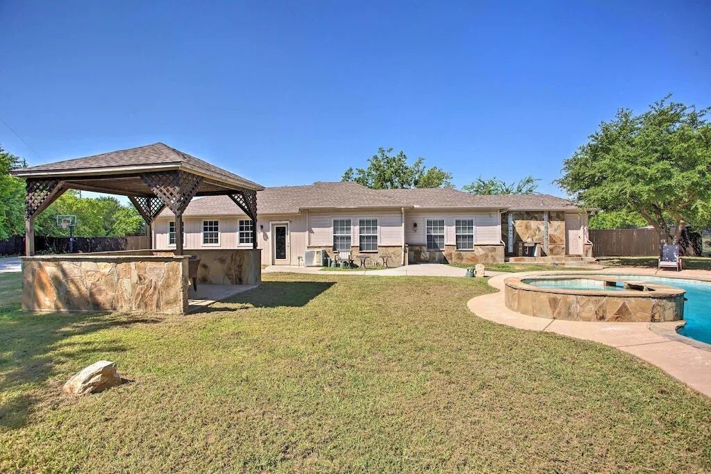 Photo of Outdoor in Allen
