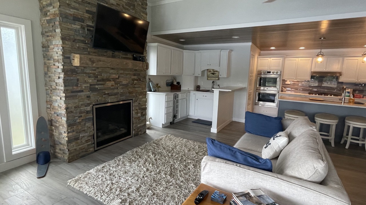 Photo of Livingroom in Leesburg