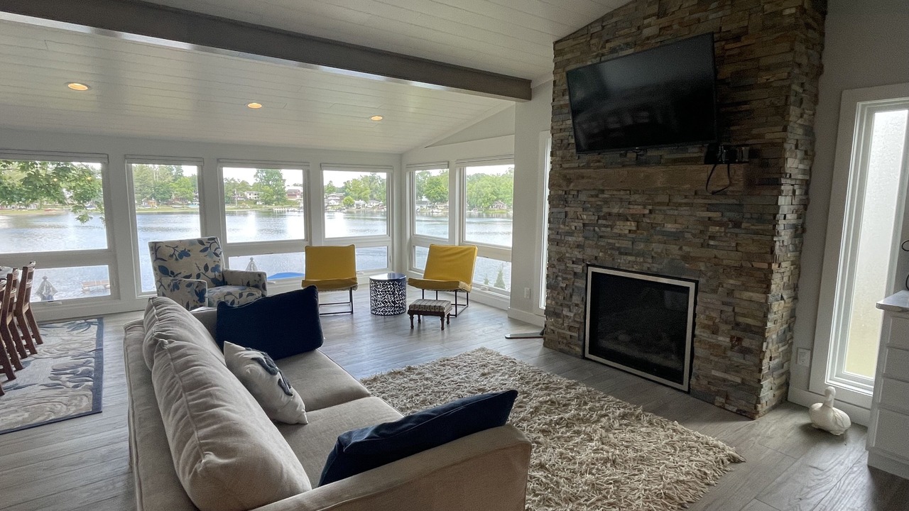 Photo of Livingroom in Leesburg