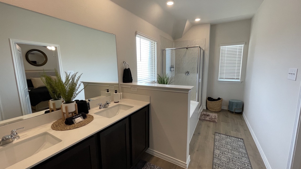 Photo of Bathroom in Mesquite