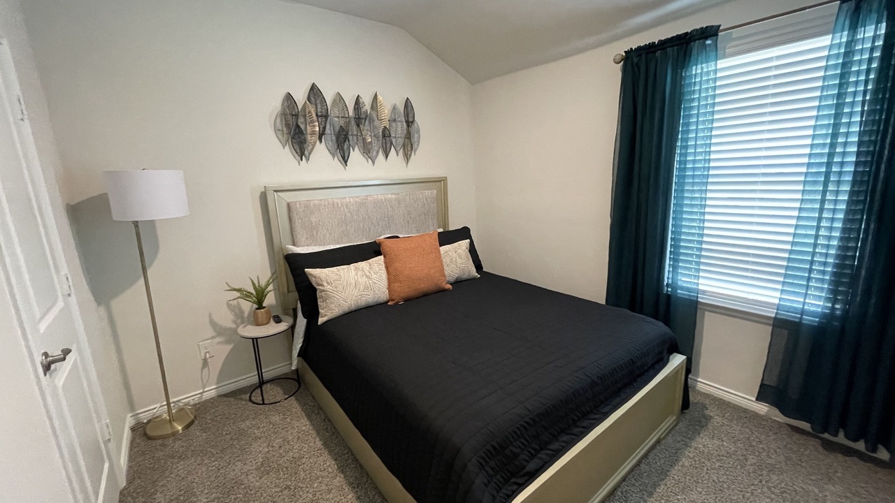 Photo of Bedroom in Mesquite