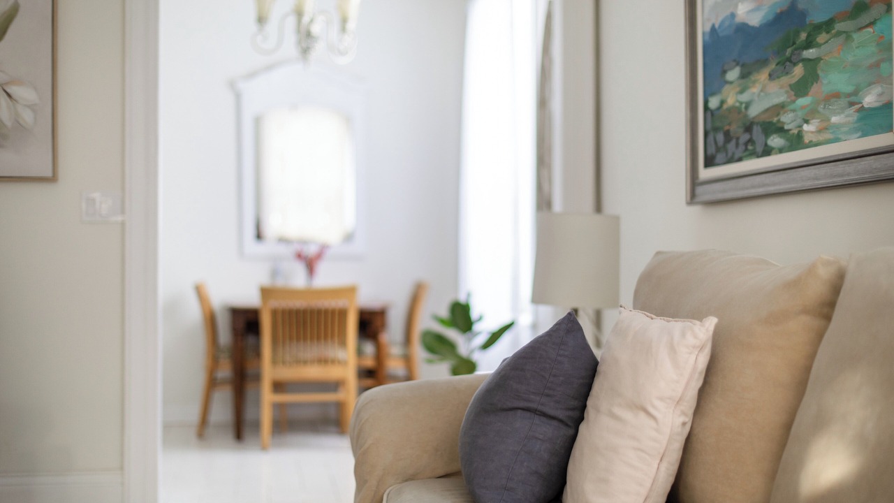 Photo of Livingroom in Cobourg