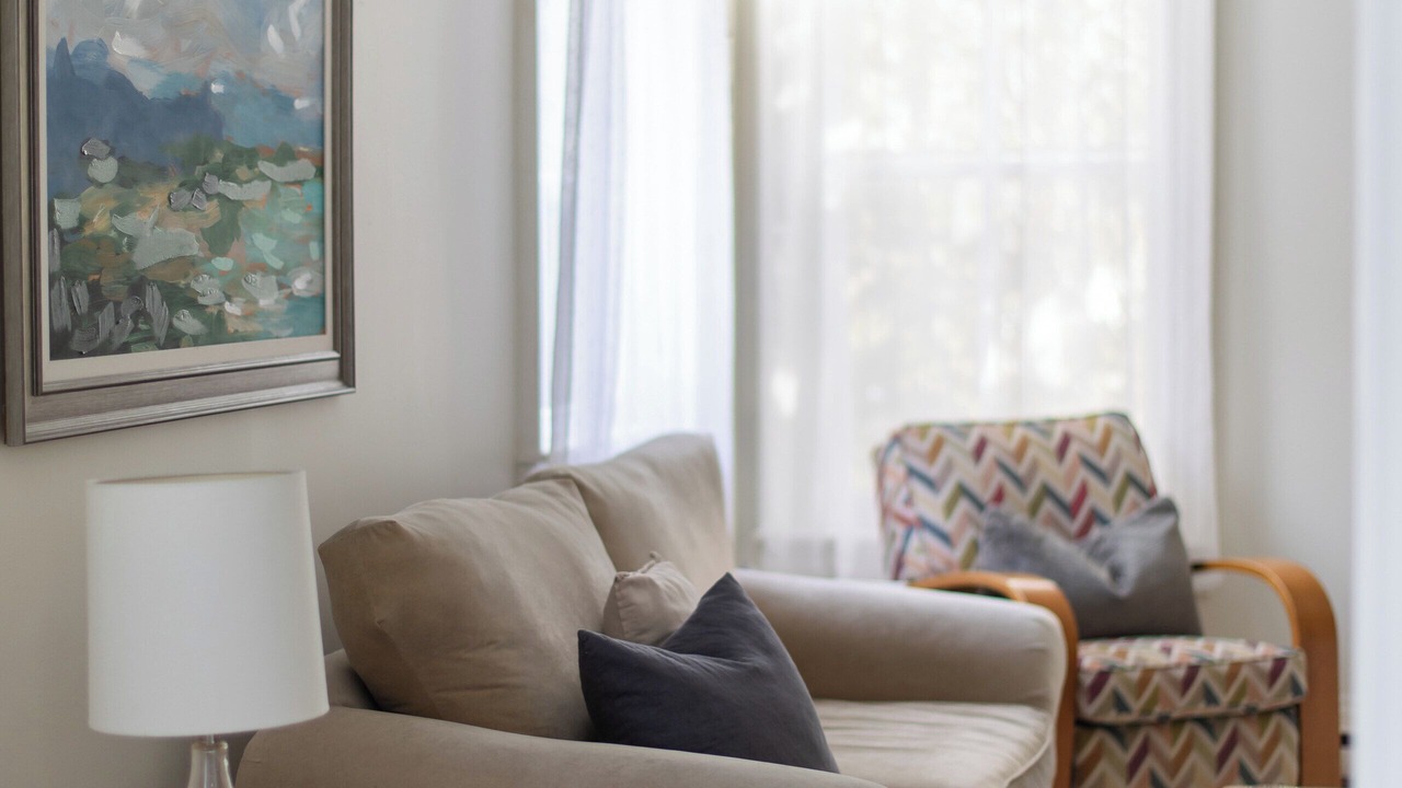 Photo of Livingroom in Cobourg