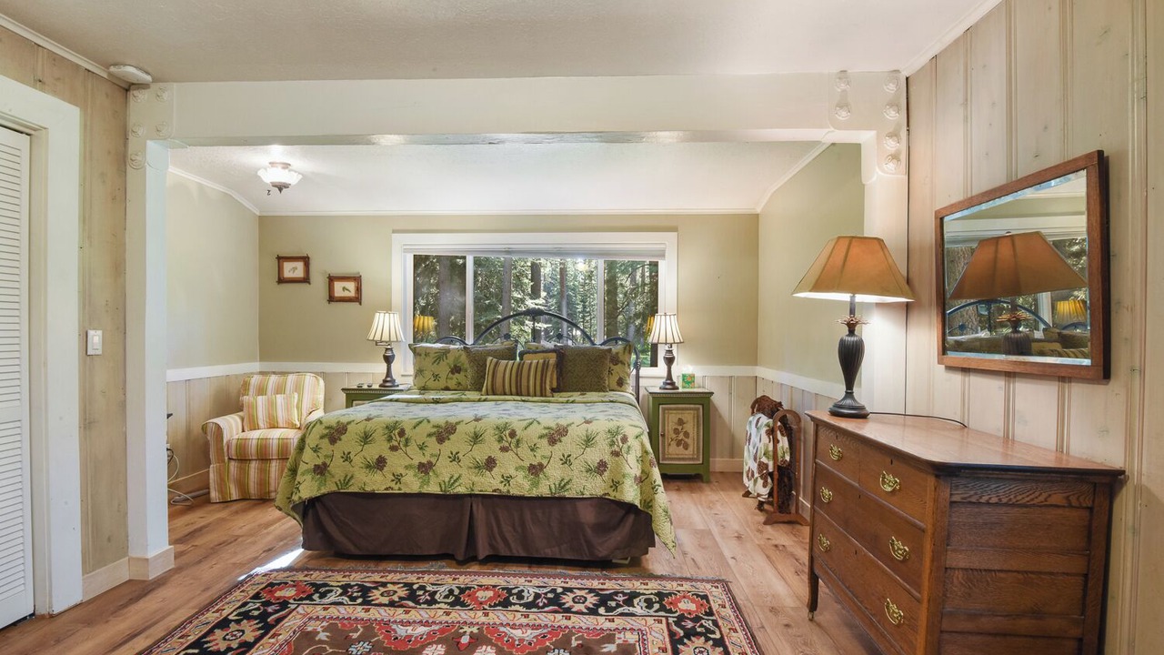 Photo of Bedroom in Kings Beach