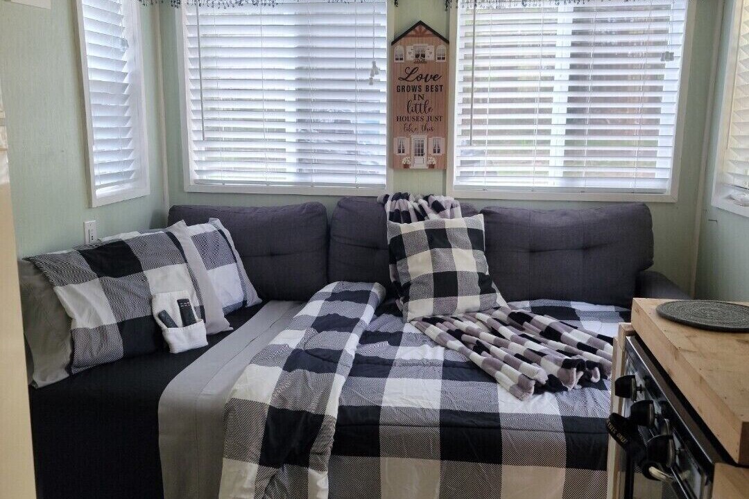 Photo of Bedroom in Walnut Cove