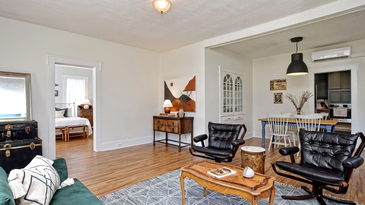 Photo of Livingroom in Smithville