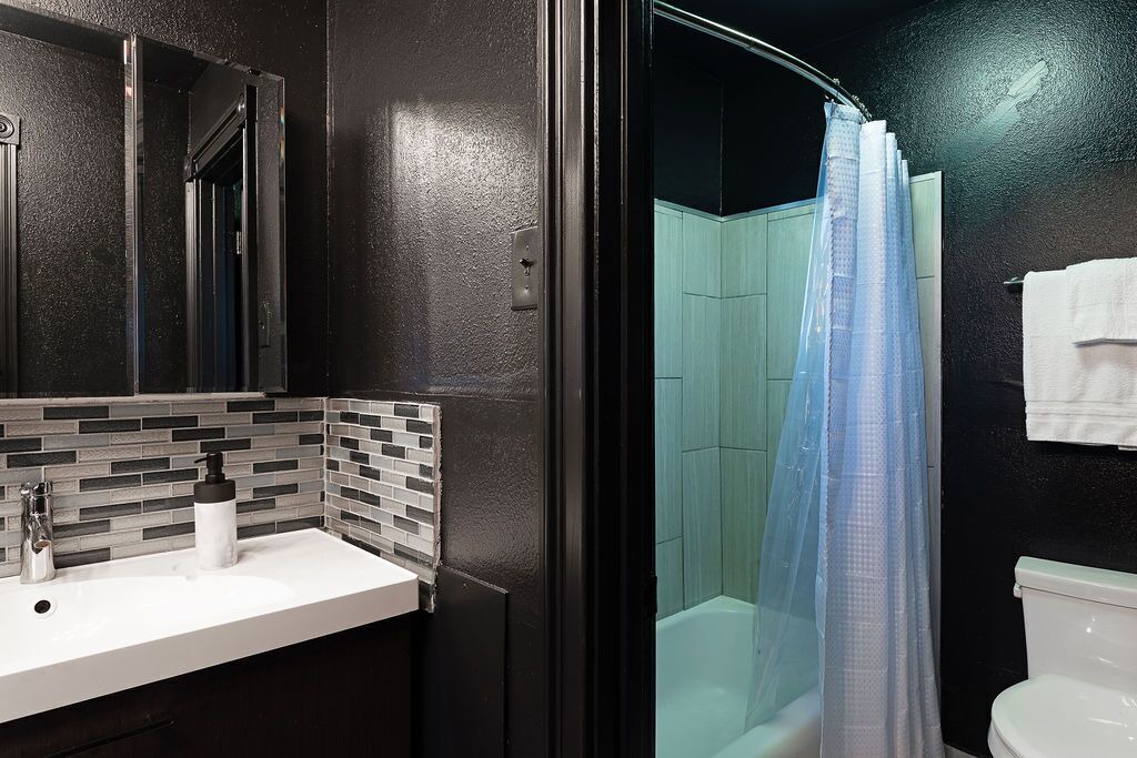 Photo of Bathroom in Neartown