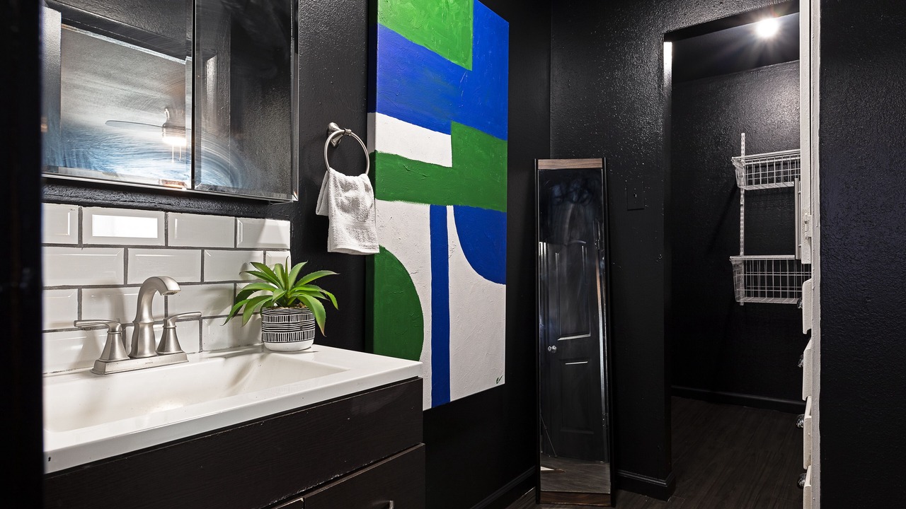 Photo of Bathroom in Neartown