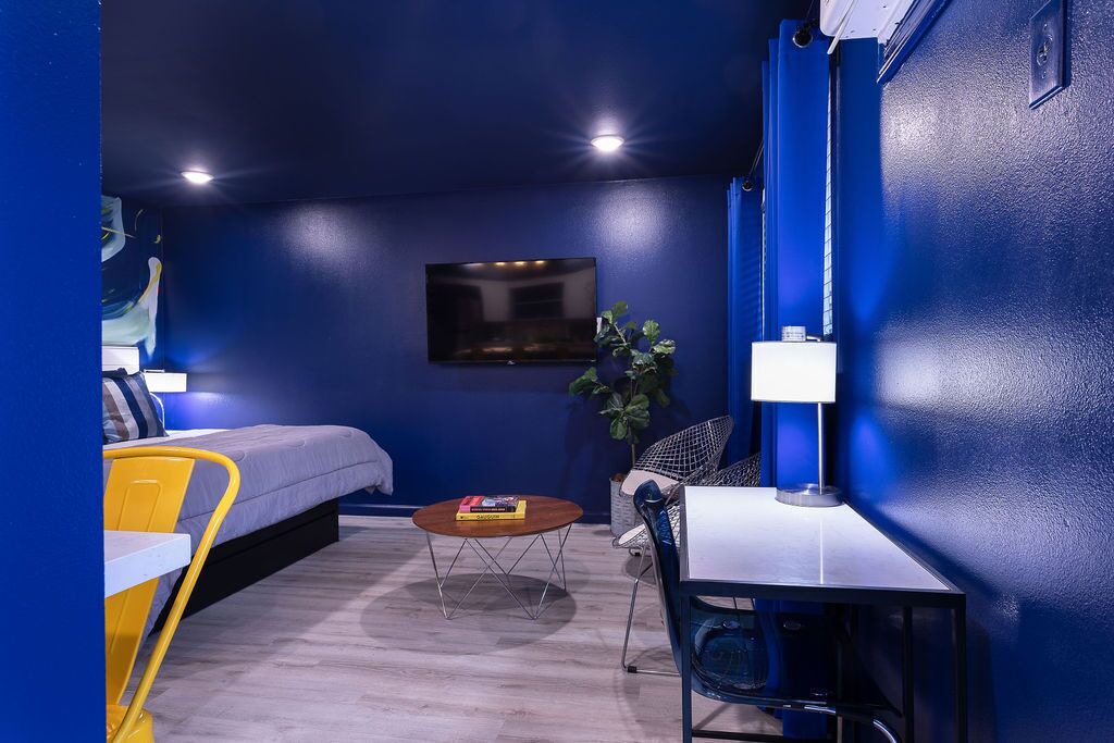 Photo of Bedroom in Neartown