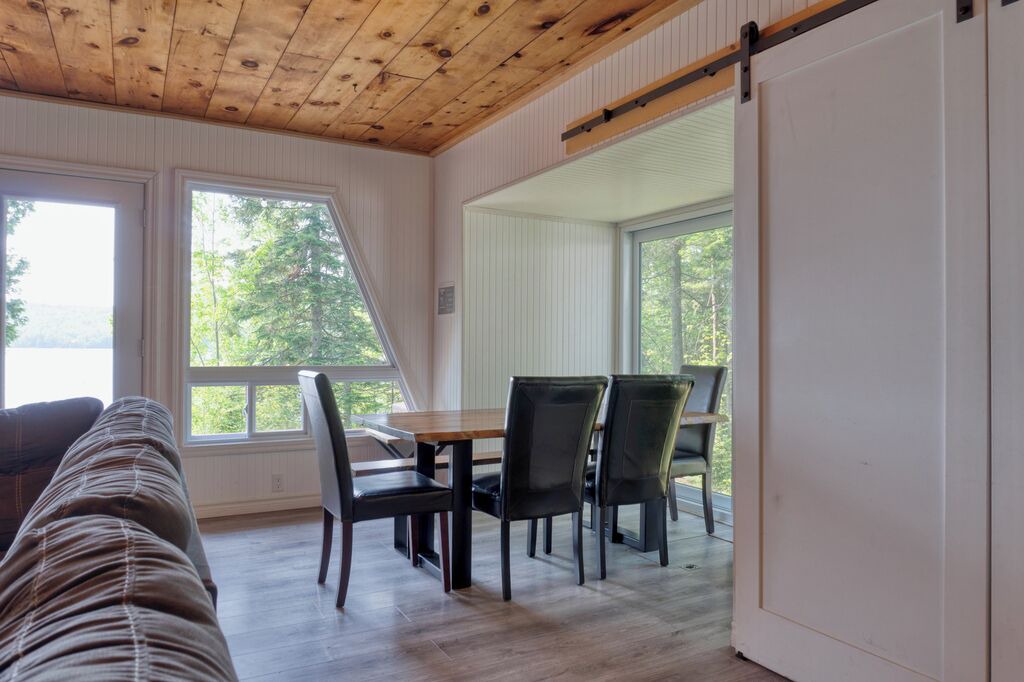Photo of Livingroom in Adstock