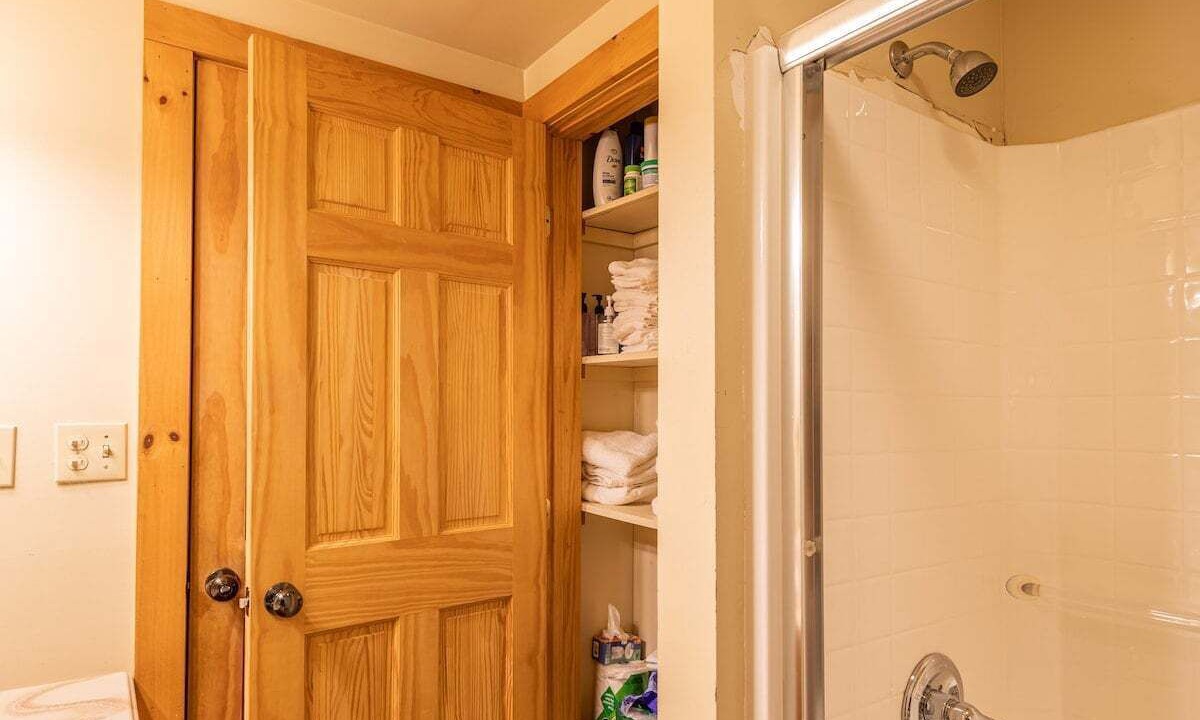 Photo of Bathroom in Reedsville