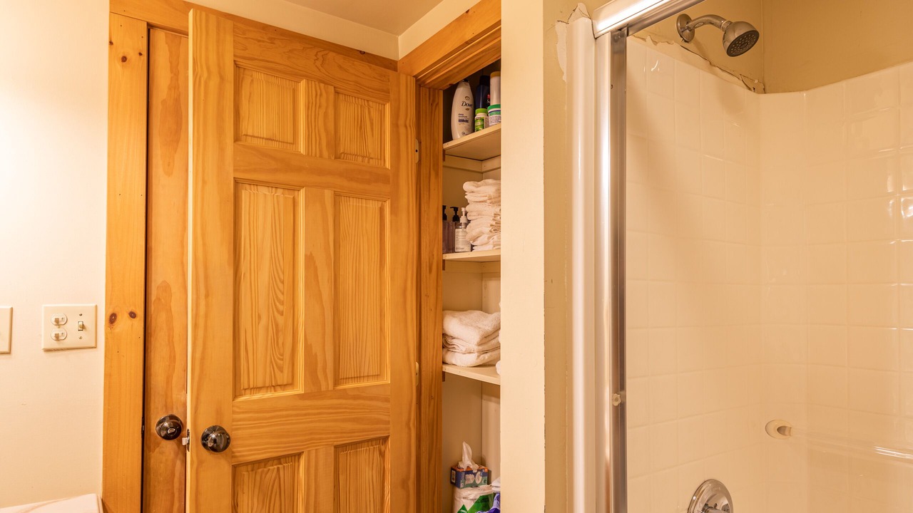 Photo of Bathroom in Reedsville