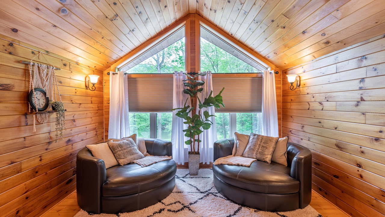 Photo of Livingroom in Reedsville