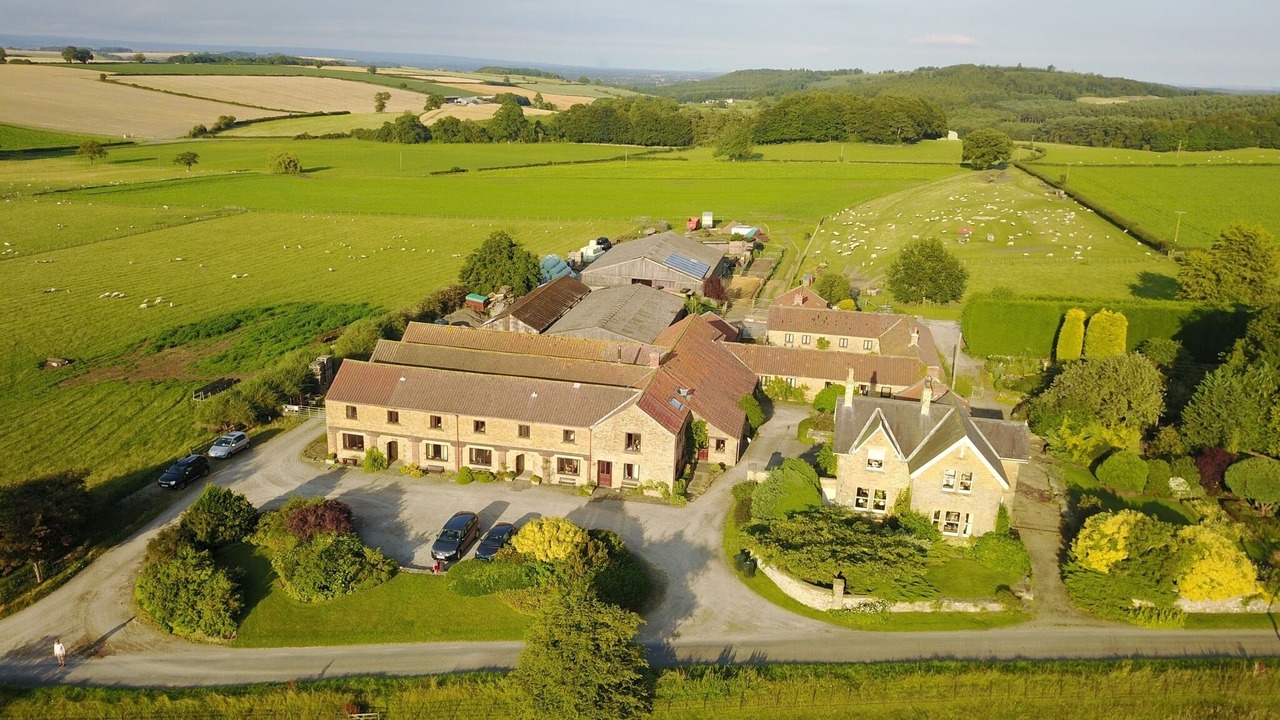 Photo of Others in Grimstone