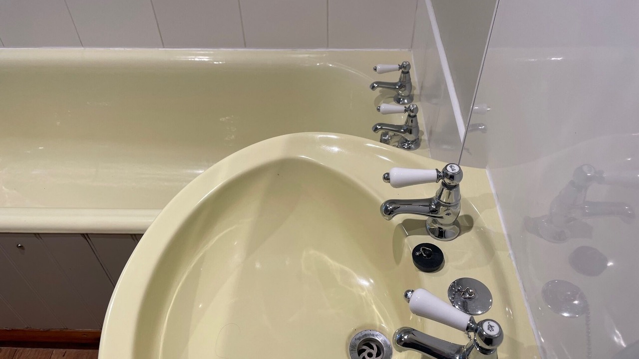 Photo of Bathroom in Grimstone