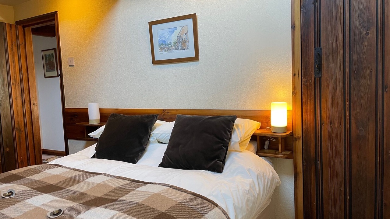 Photo of Others in Grimstone