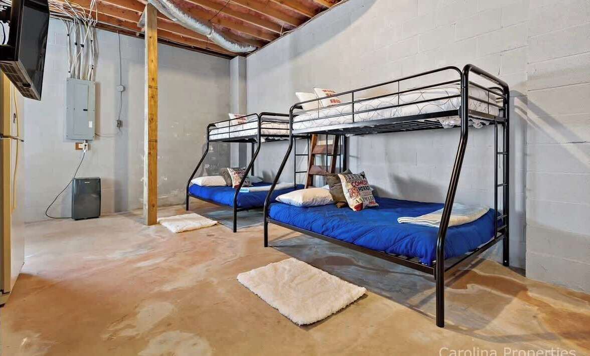 Photo of Bedroom in Lake Lure