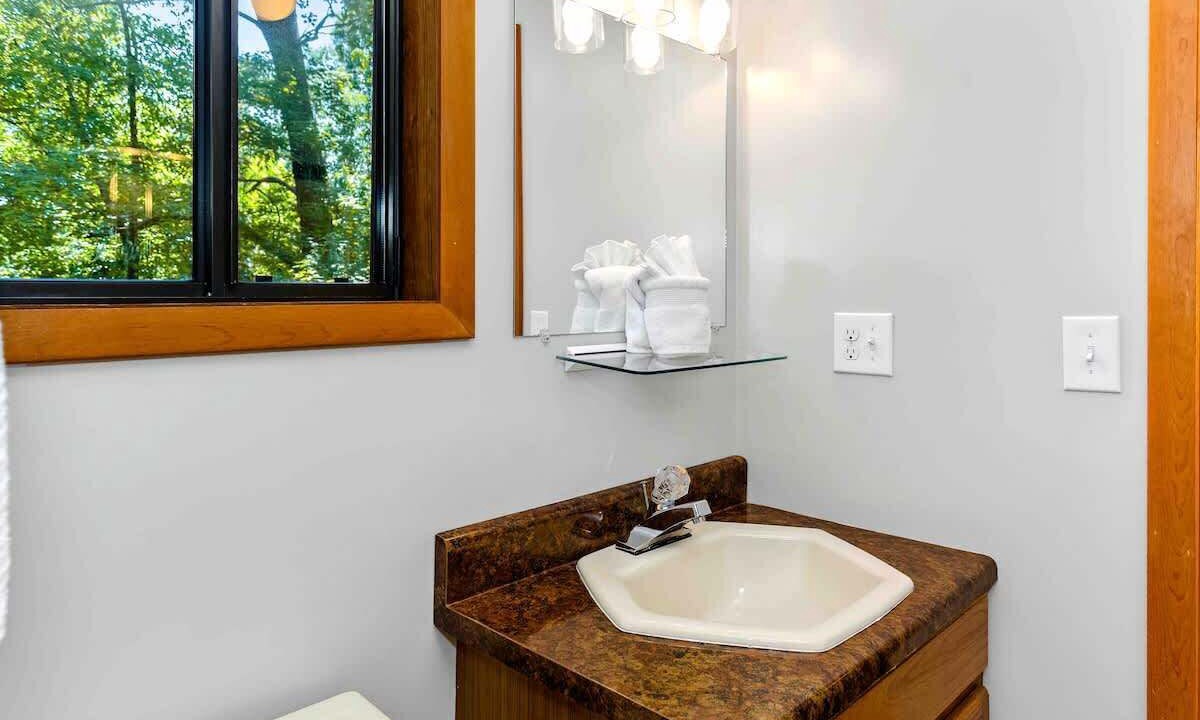 Photo of Bathroom in Lake Lure
