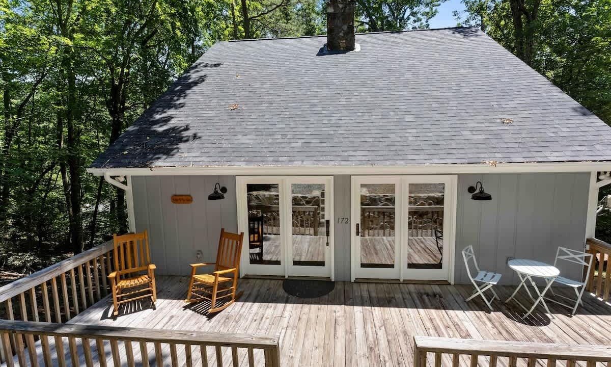 Photo of Outdoor in Lake Lure