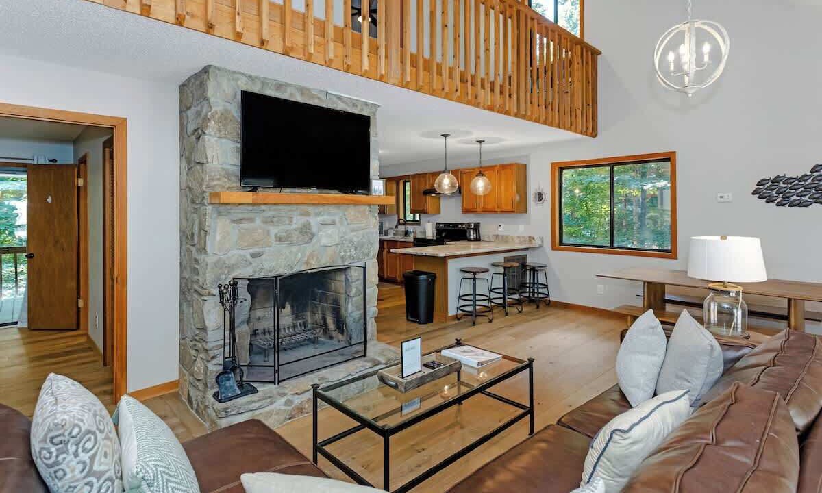 Photo of Bedroom in Lake Lure