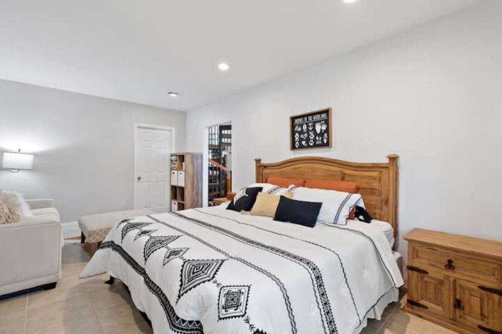 Photo of Bedroom in Moore Haven