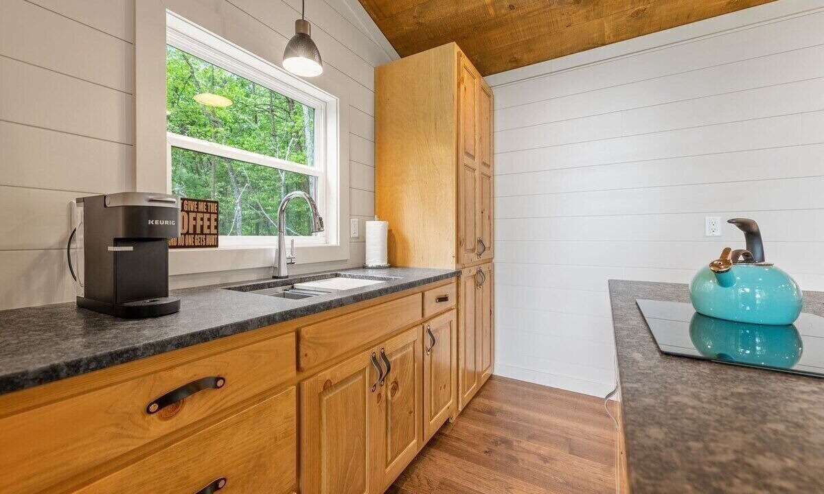 Photo of Kitchen in Mineral Bluff