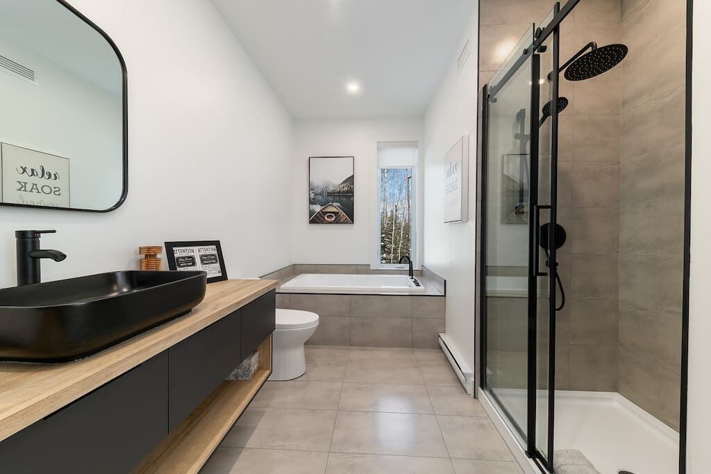 Photo of Bathroom in Saint Irenee