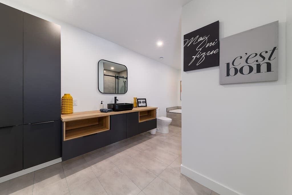 Photo of Bathroom in Saint Irenee