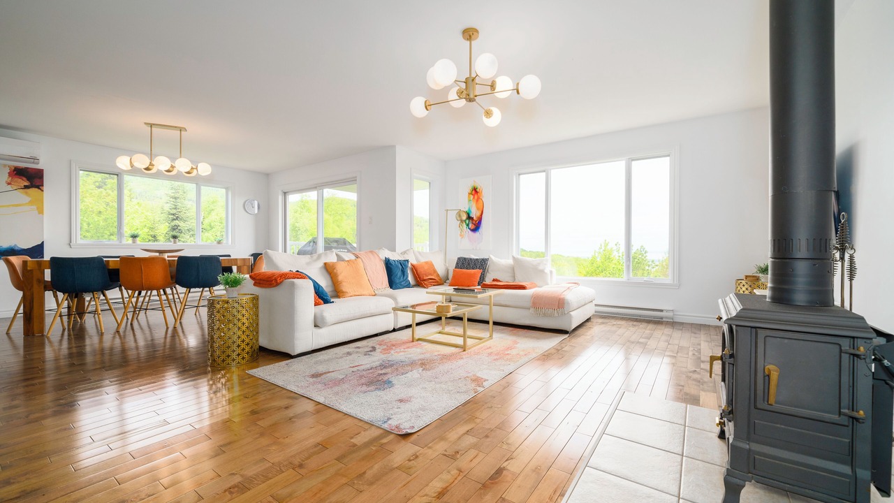 Photo of Bedroom in Petite-Riviere-Saint-Francois