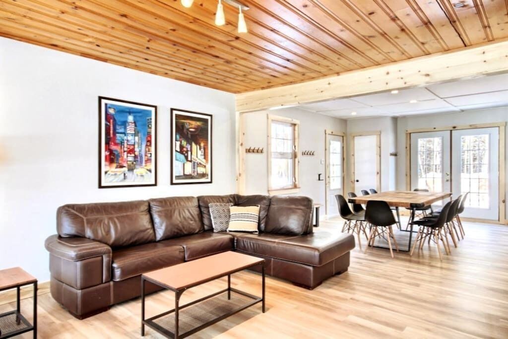 Photo of Bedroom in Saint-Tite-des-Caps