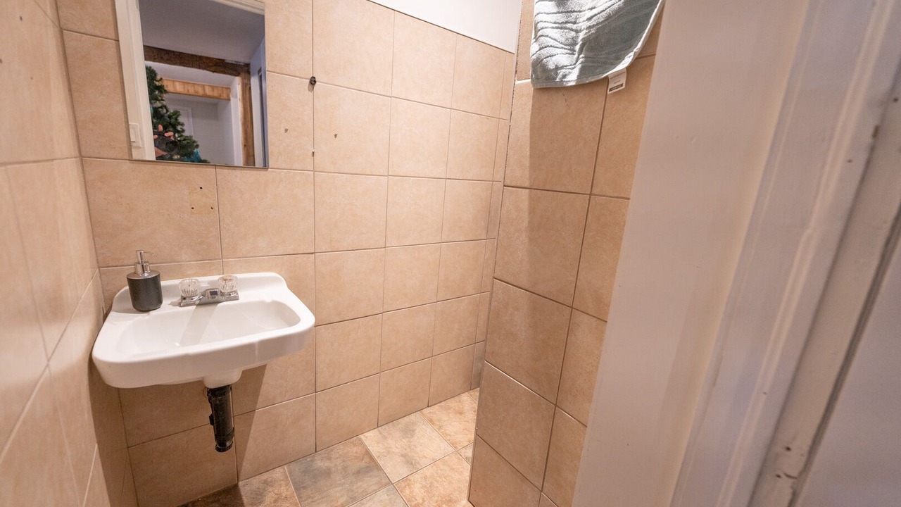 Photo of Bathroom in Sainte-Sophie-d'Halifax