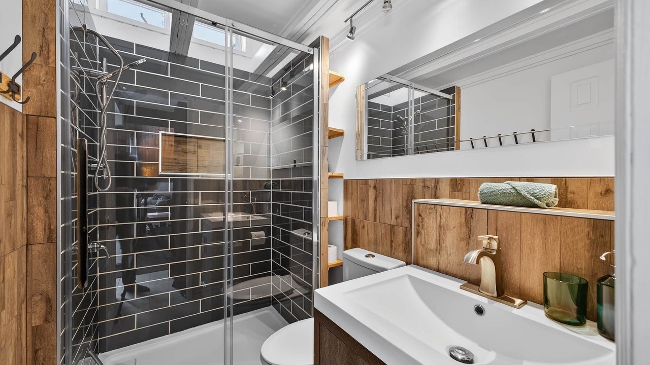 Photo of Bathroom in Orford