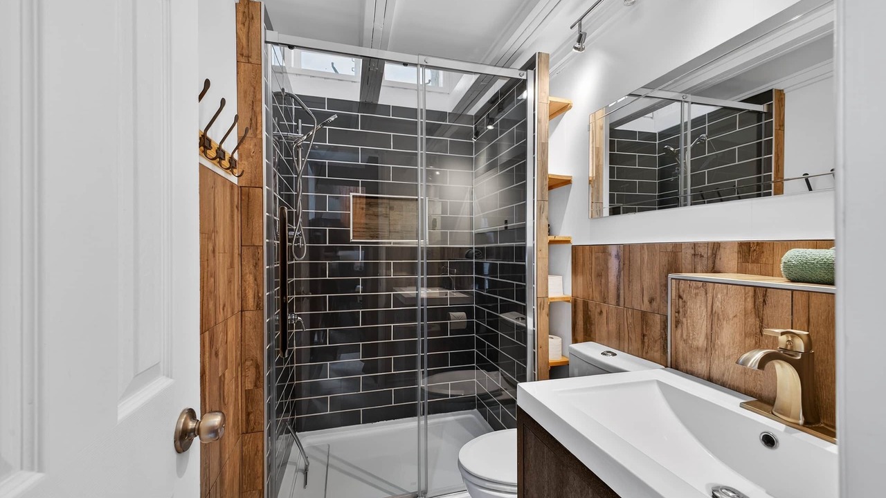 Photo of Bathroom in Orford