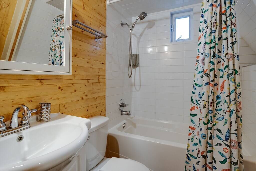 Photo of Bathroom in Orford