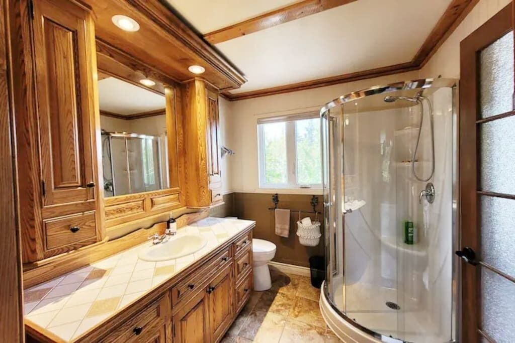 Photo of Bathroom in Disraeli