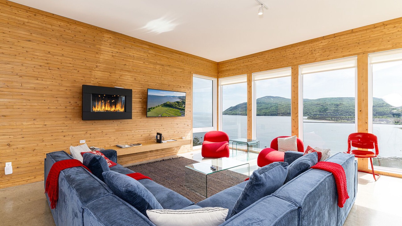 Photo of Livingroom in Baie-St-Paul