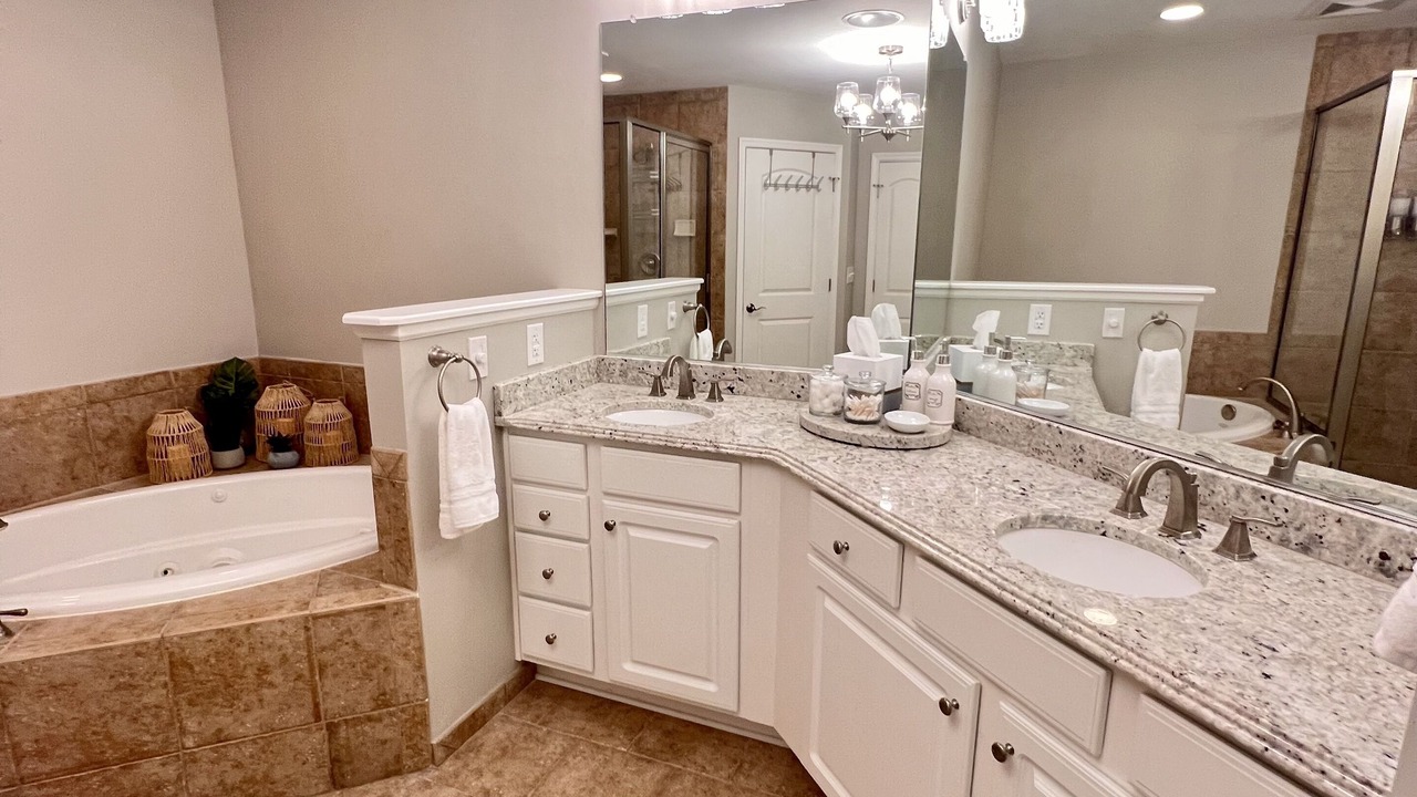Photo of Bathroom in Westlake Corner