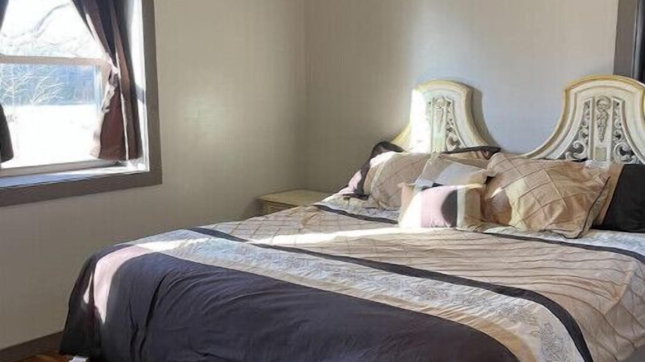 Photo of Bedroom in Mount Sterling