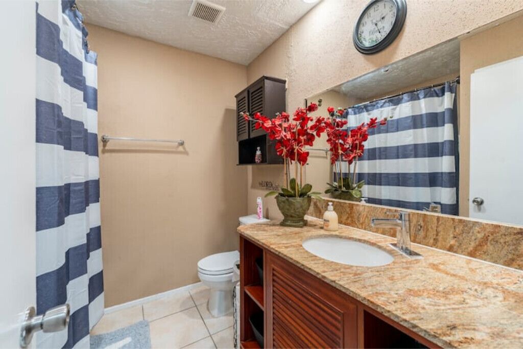 Photo of Bathroom in Barker