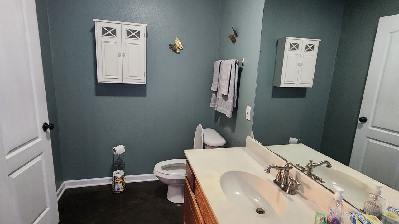 Photo of Bathroom in LaPlace