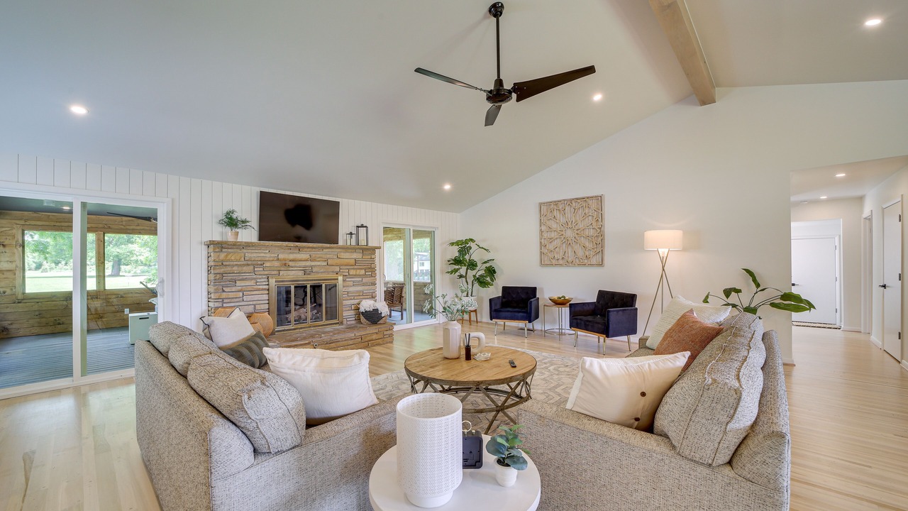 Photo of Livingroom in Tulsa