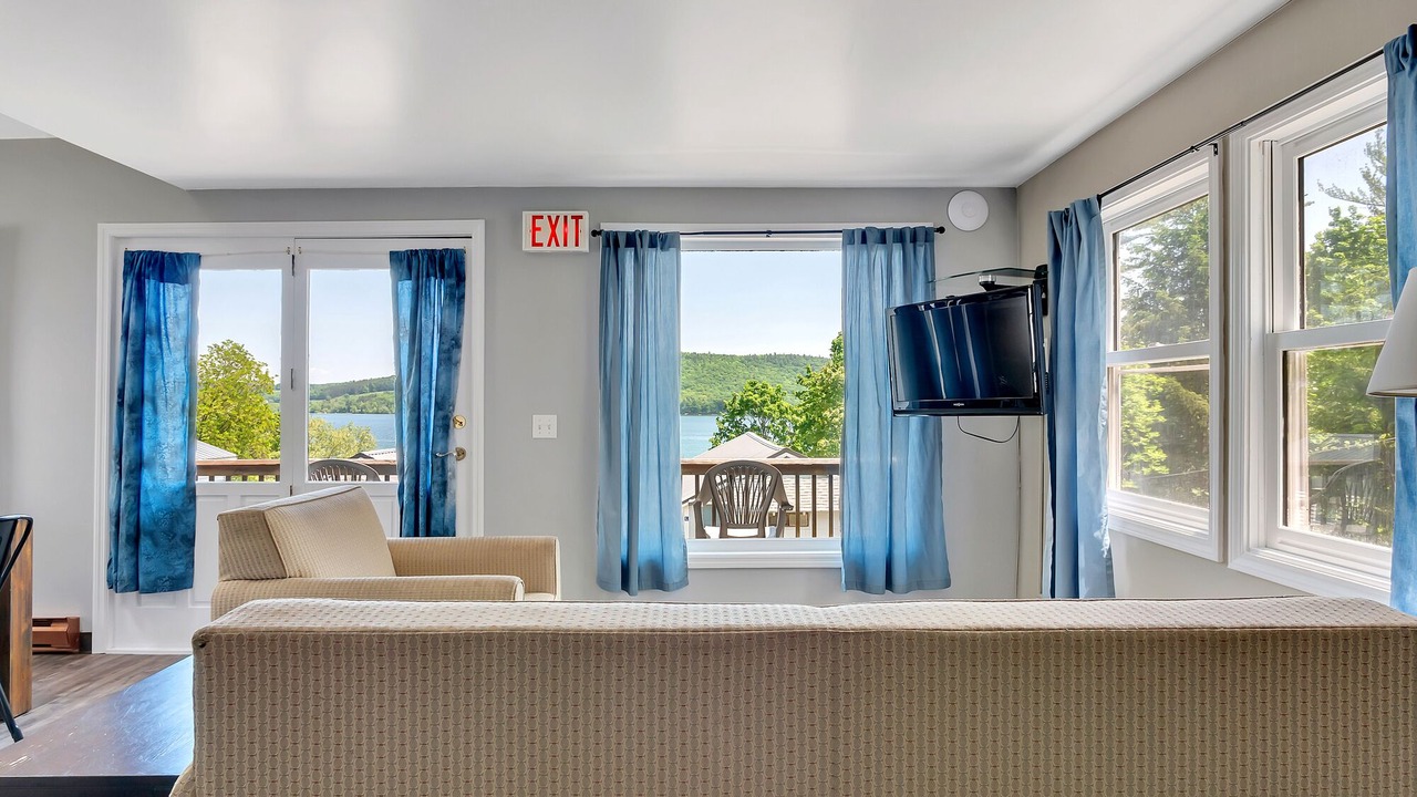 Photo of Livingroom in Cooperstown