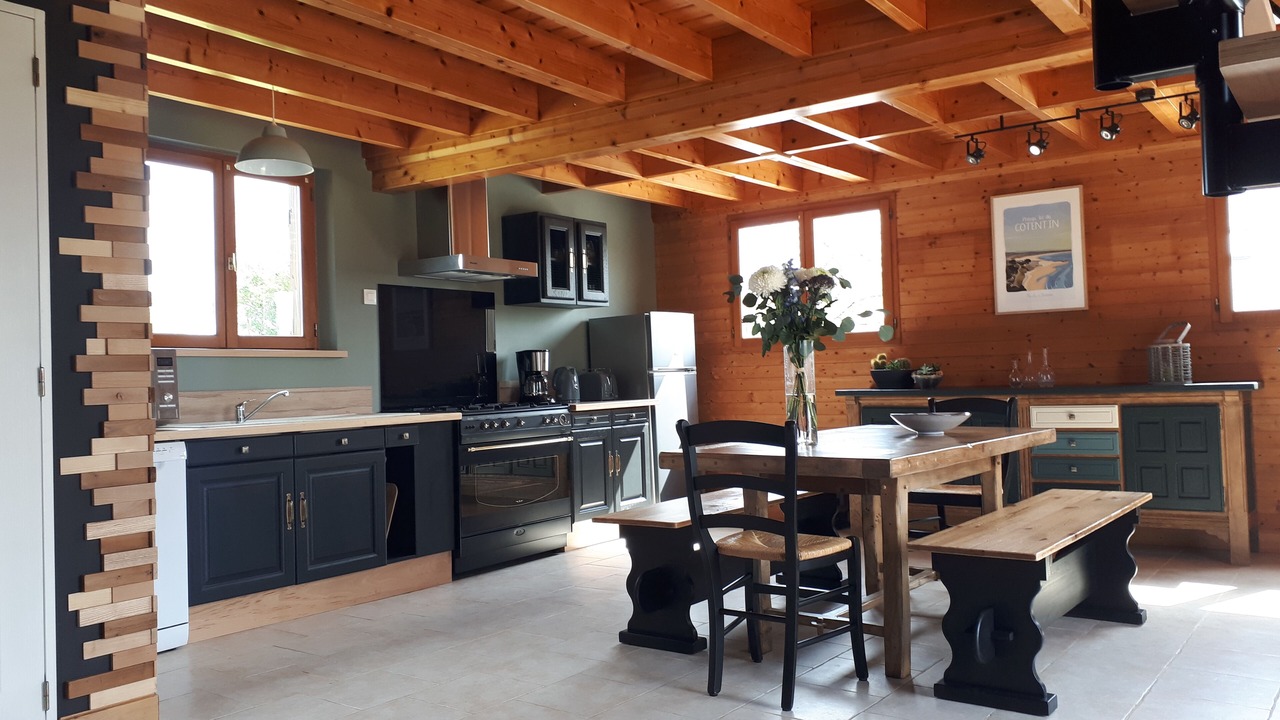 Photo of Kitchen in Saint-Pierre-d'Artheglise