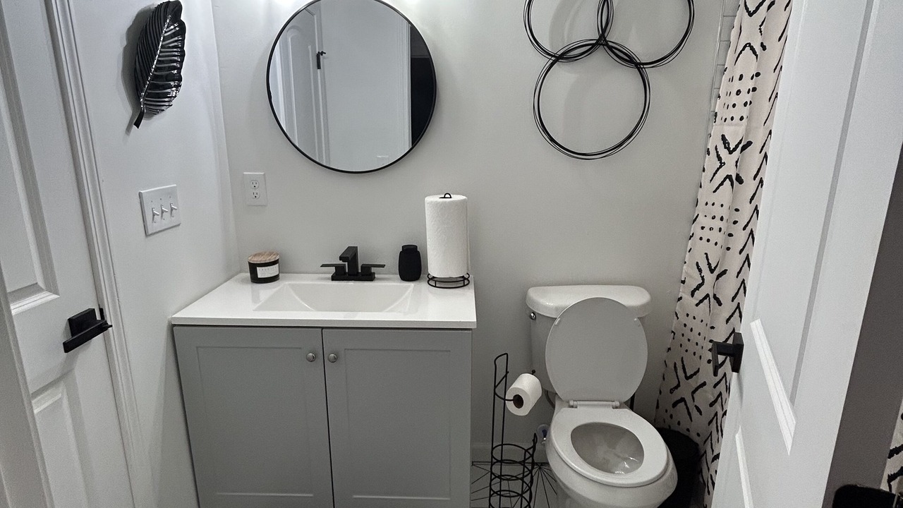 Photo of Bathroom in East Point