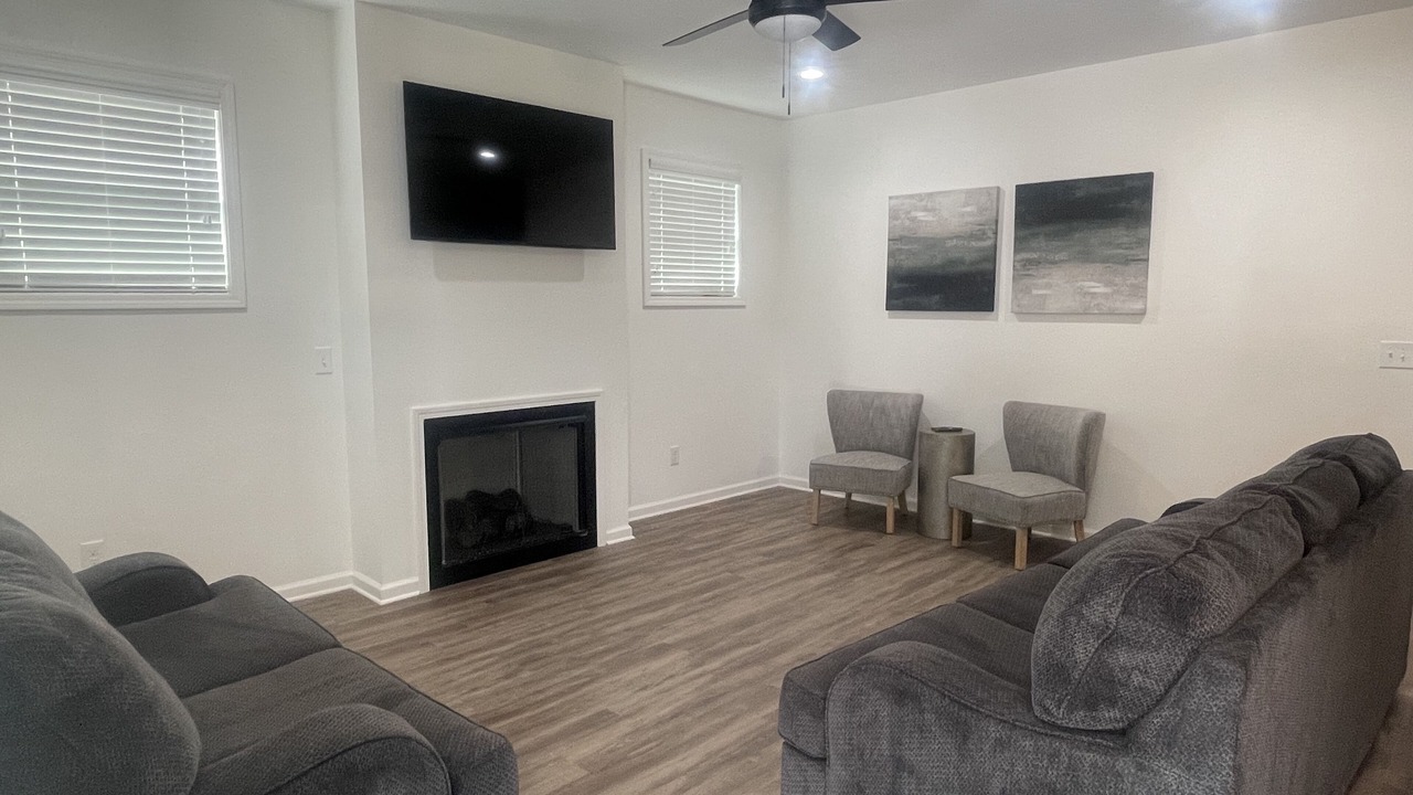 Photo of Livingroom in East Point