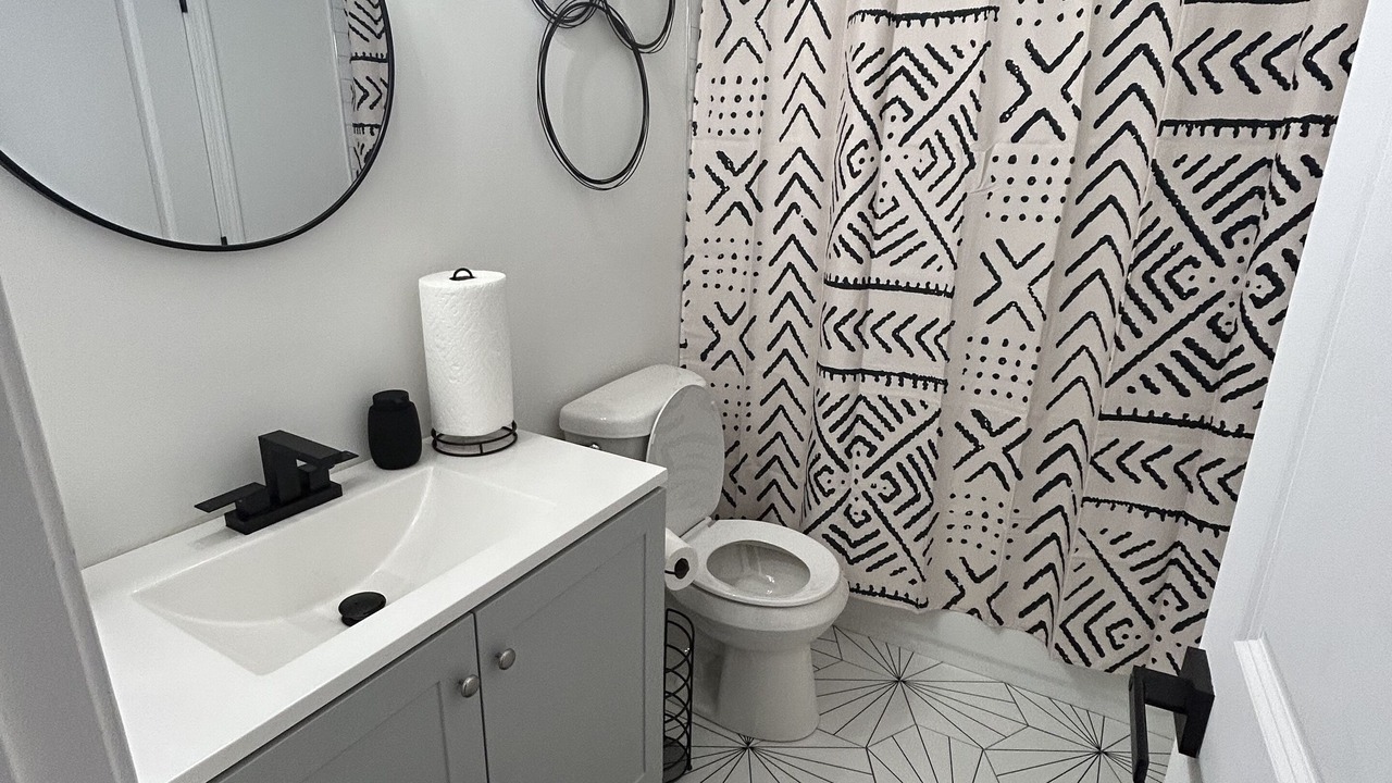 Photo of Bathroom in East Point