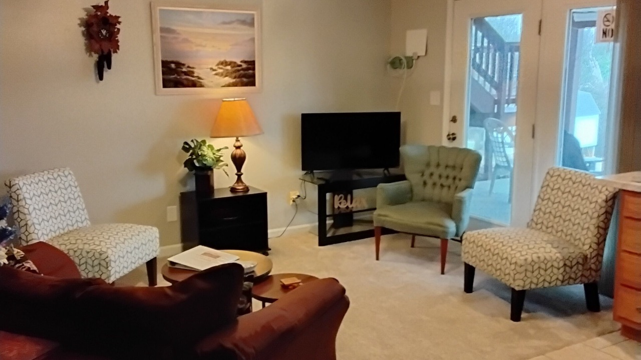 Photo of Livingroom in Goode