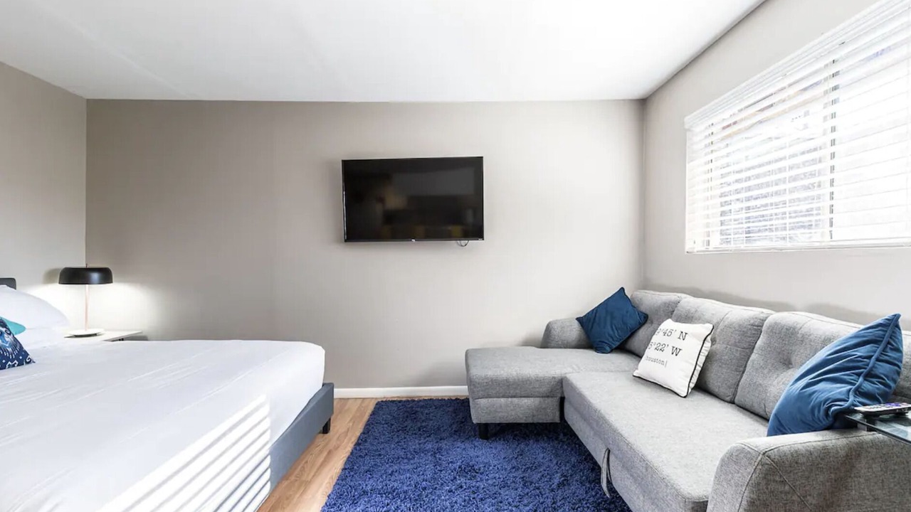Photo of Bedroom in Hyde Park